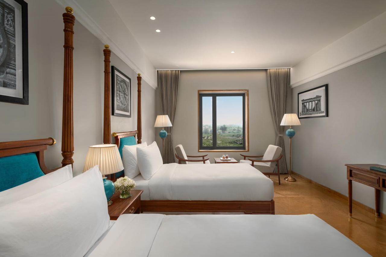 Time Square Resort & Spa Bhuj Bagian luar foto