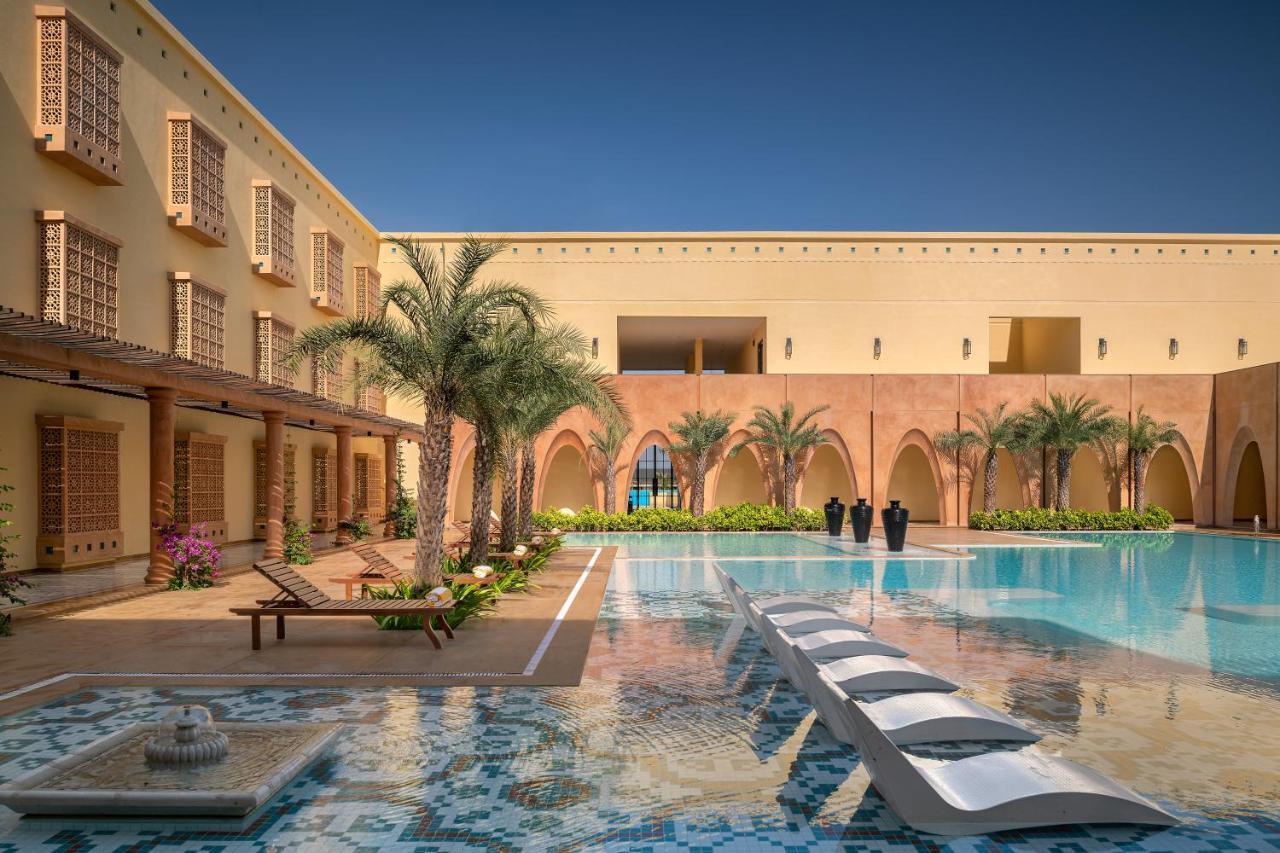 Time Square Resort & Spa Bhuj Bagian luar foto